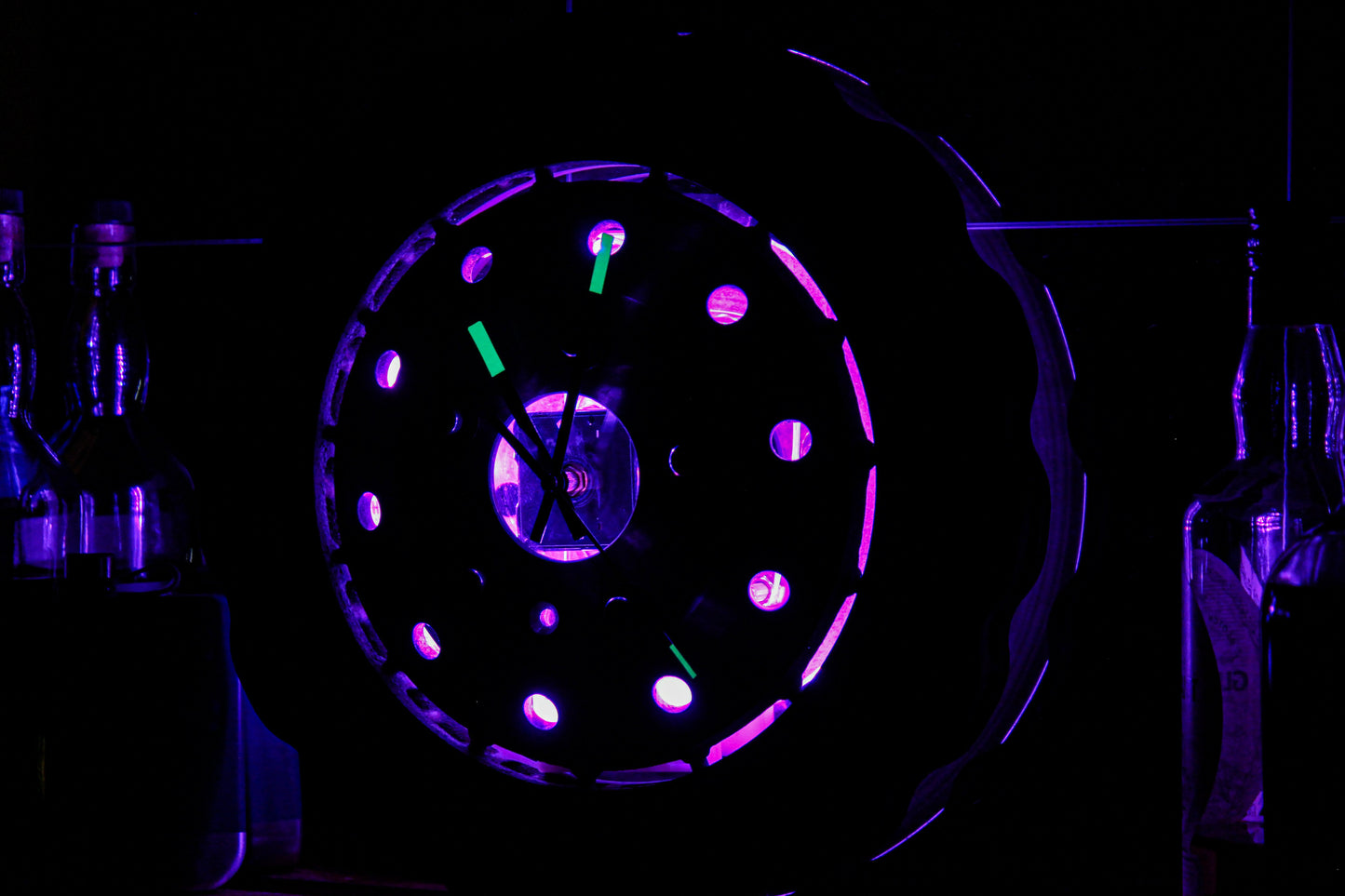 Bremsscheibenuhr - Auto (RS3 x LED- Edition) - Mortal Engines Interior Design