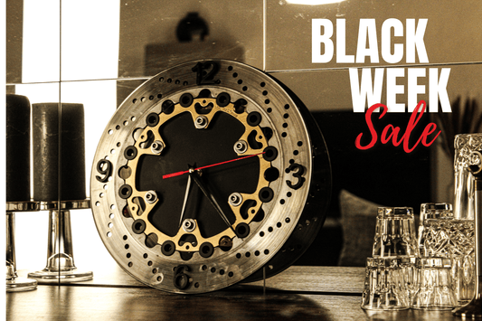 Wanduhr - Uhr aus Motorradbremsscheibe (Gold x Black Edition) - Mortal Engines Interior Design